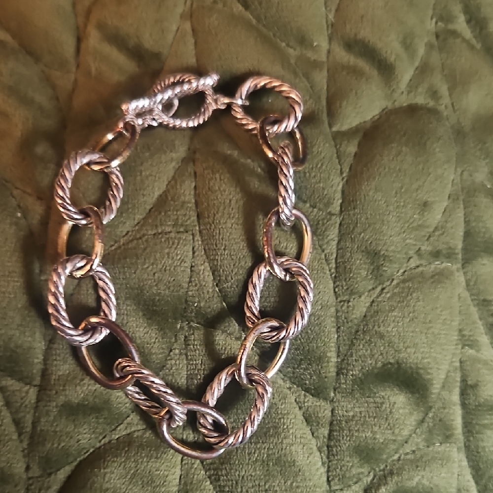 Elegant Silver Chain Bracelet